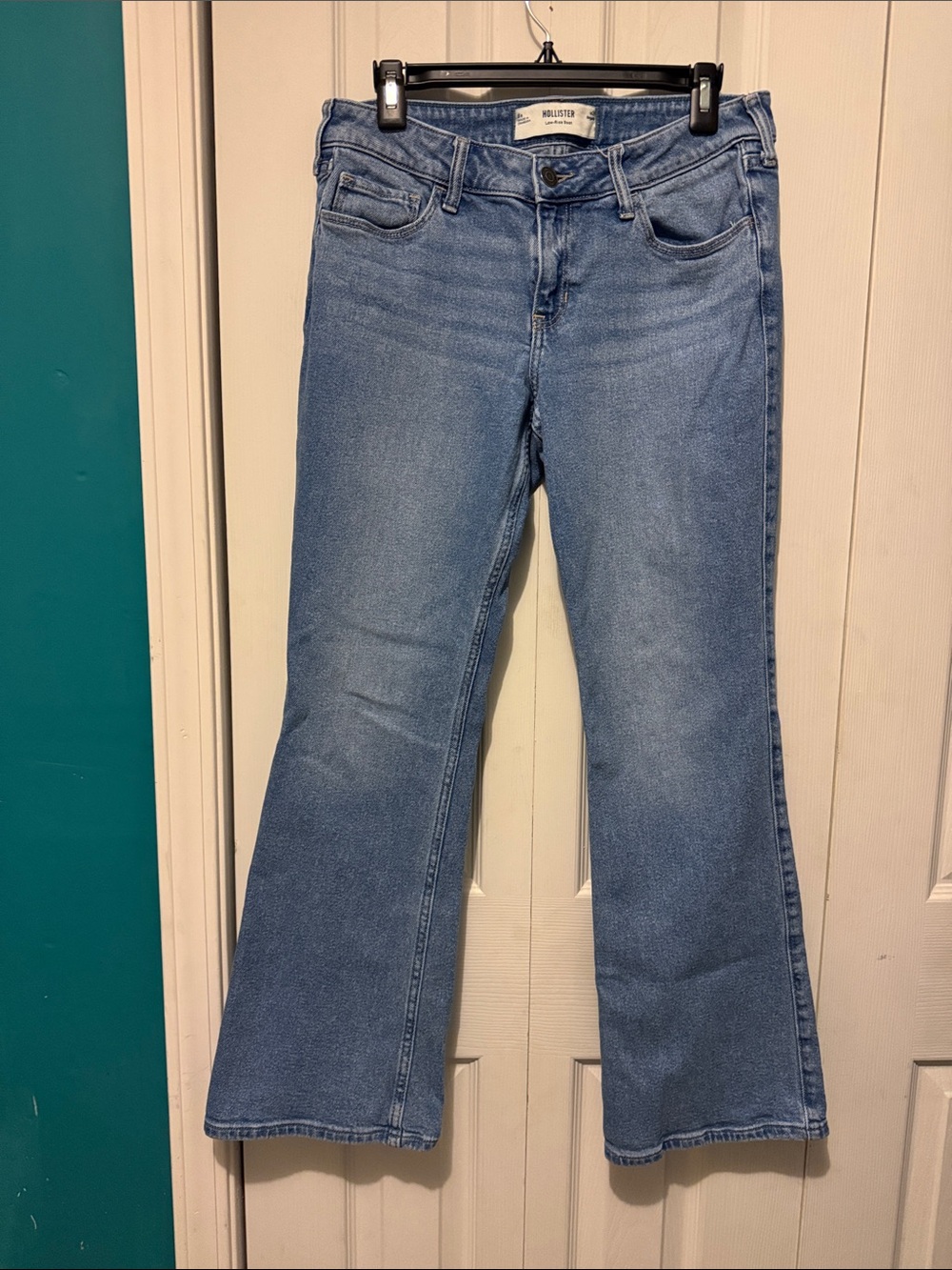 Hollister Women's Light Blue Wide Leg Jeans